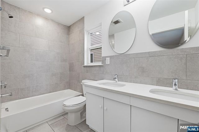 97 N 6th Street, Newark, NJ 07107