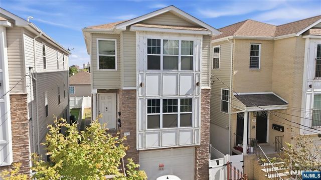 97 N 6th Street, Newark, NJ 07107