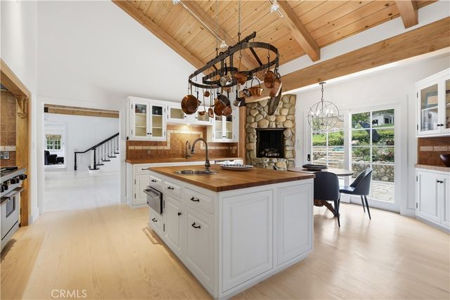24232 LONG VALLEY Road, Hidden Hills, CA 91302
