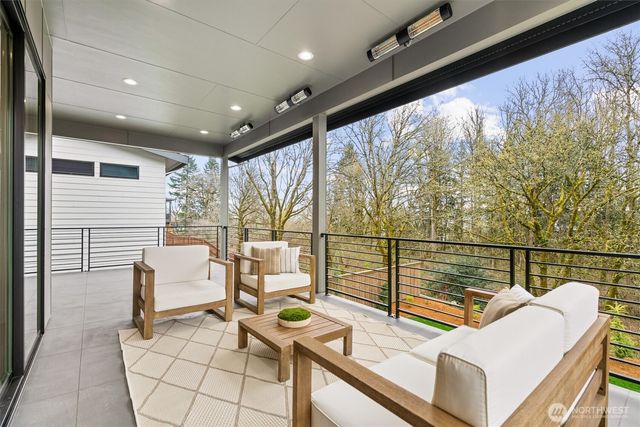 590 W U Street, Camas, WA 98607