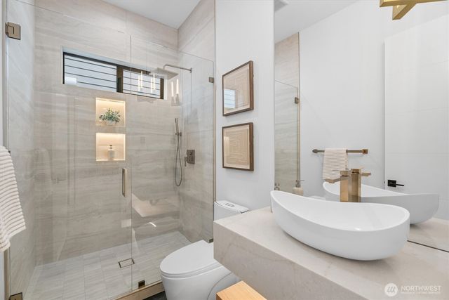 590 W U Street, Camas, WA 98607