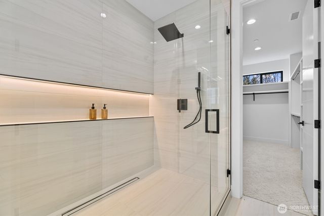 590 W U Street, Camas, WA 98607