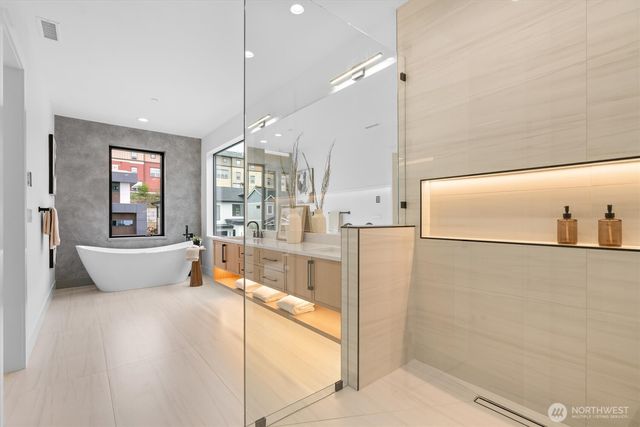 590 W U Street, Camas, WA 98607