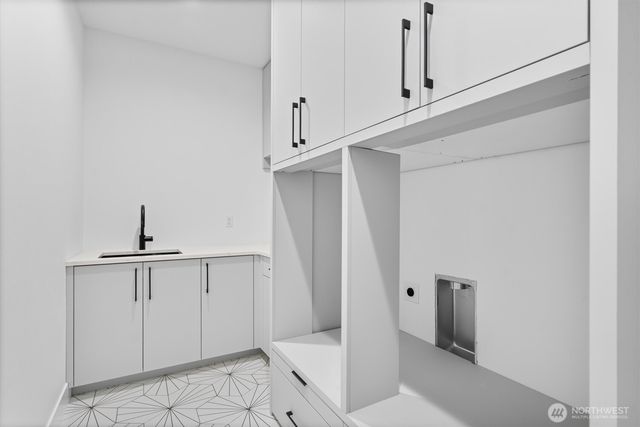 590 W U Street, Camas, WA 98607