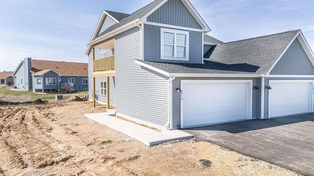 1812-1814 W Kyle Circle, Beloit, WI 53511