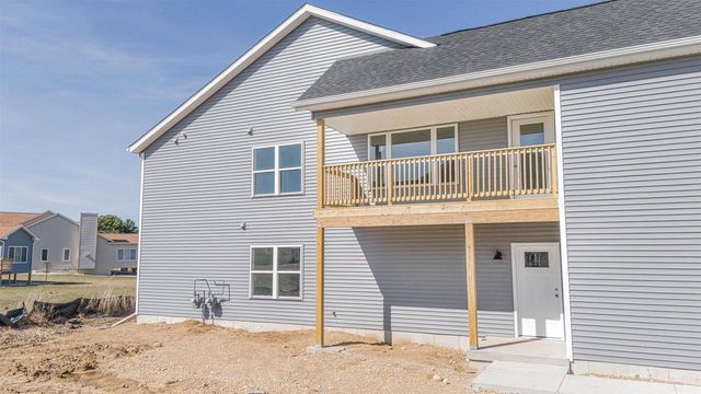 1812-1814 W Kyle Circle, Beloit, WI 53511