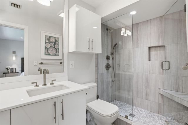 807 NE 1st Street 6w, Delray Beach, FL 33483