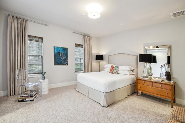 9634 Kings Cross Station, Houston, TX 77045