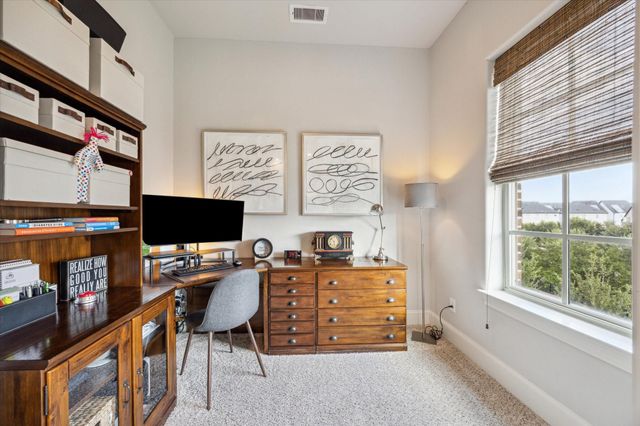 9634 Kings Cross Station, Houston, TX 77045