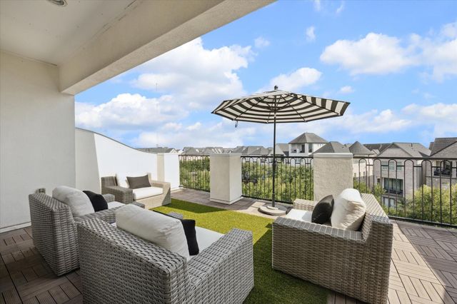 9634 Kings Cross Station, Houston, TX 77045