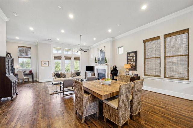 9634 Kings Cross Station, Houston, TX 77045