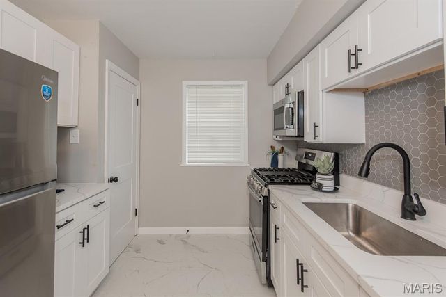 1207 Yukon Drive, St Louis, MO 63137