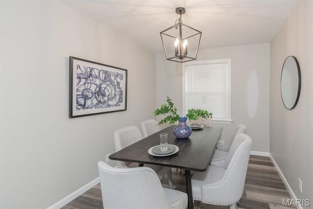 1207 Yukon Drive, St Louis, MO 63137
