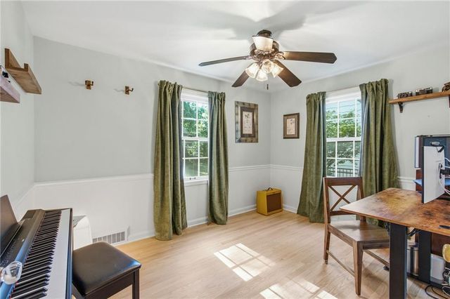 5313 Aberdeen Road, Fairway, KS 66205