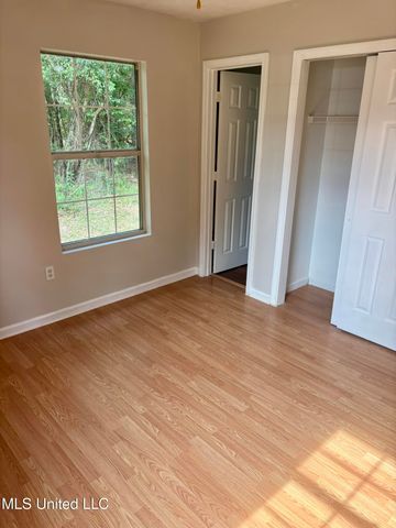 619 W Sunset Drive, Brandon, MS 39042