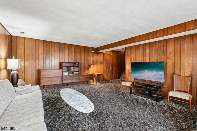 26 Devon Dr, Piscataway Twp., NJ 08854
