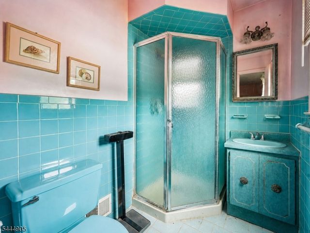 26 Devon Dr, Piscataway Twp., NJ 08854