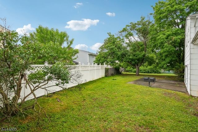 26 Devon Dr, Piscataway Twp., NJ 08854