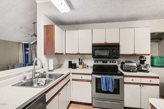 3806 Grey Harbor Drive 204, Raleigh, NC 27616