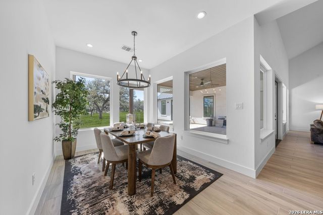 877 Annabelle Ave, Bulverde, TX 78163