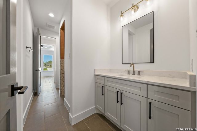 877 Annabelle Ave, Bulverde, TX 78163