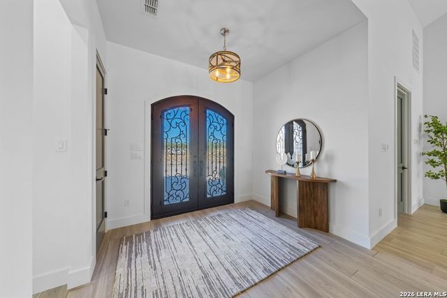 877 Annabelle Ave, Bulverde, TX 78163