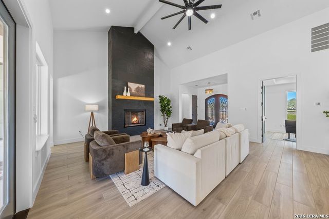 877 Annabelle Ave, Bulverde, TX 78163