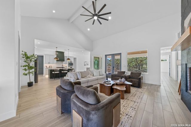 877 Annabelle Ave, Bulverde, TX 78163