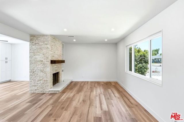 139 Devia Drive, Newbury Park, CA 91320