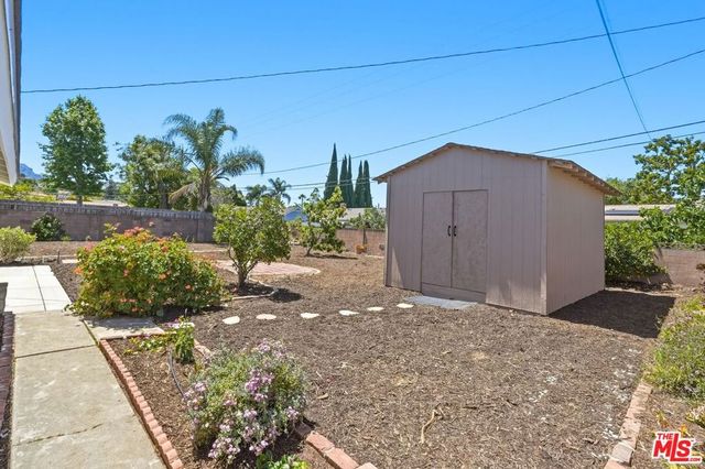 139 Devia Drive, Newbury Park, CA 91320