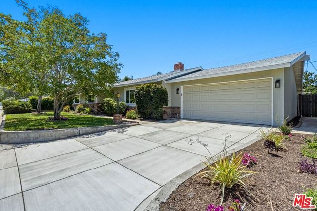 139 Devia Drive, Newbury Park, CA 91320