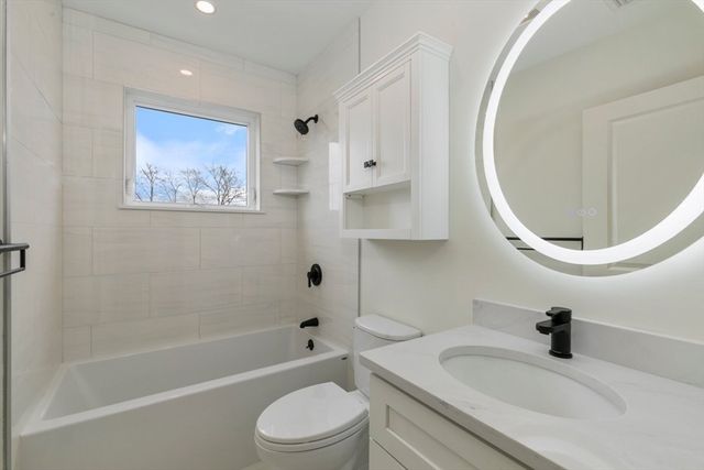 106 Broadway 3, Salem, MA 01970