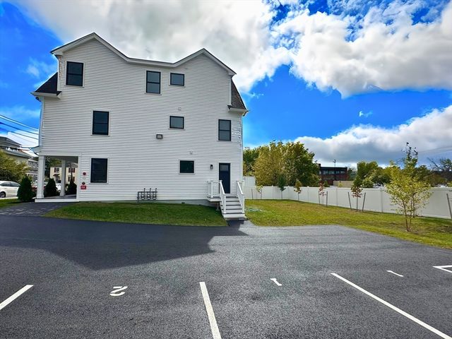 106 Broadway 3, Salem, MA 01970