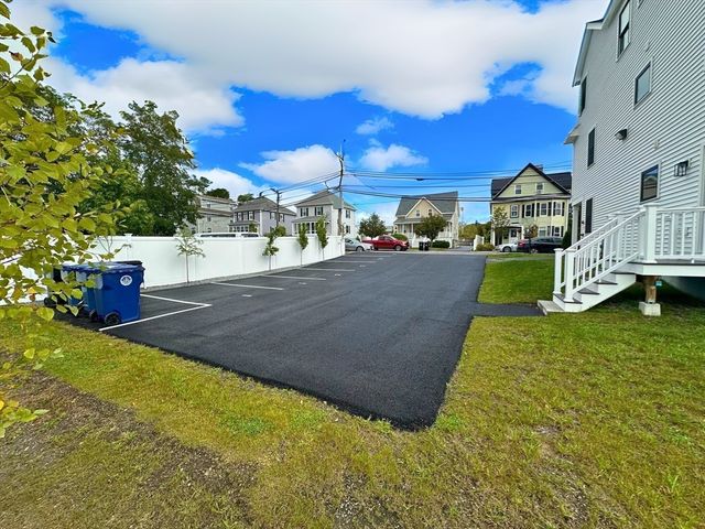 106 Broadway 3, Salem, MA 01970