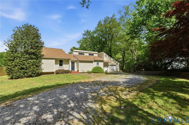 7710 Lake Shore Dr, North Chesterfield, VA 23235