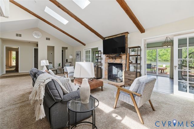 7710 Lake Shore Dr, North Chesterfield, VA 23235