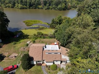 7710 Lake Shore Dr, North Chesterfield, VA 23235