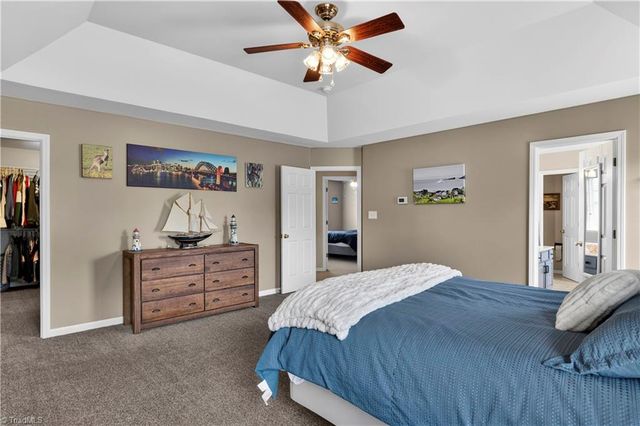 2413 Timber Oaks Lane, Kernersville, NC 27284
