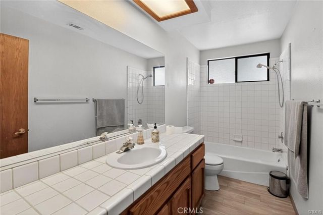 18539 Symeron, Apple Valley, CA 92307