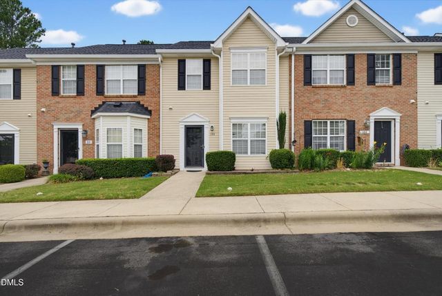 106 Anterbury Drive, Apex, NC 27502