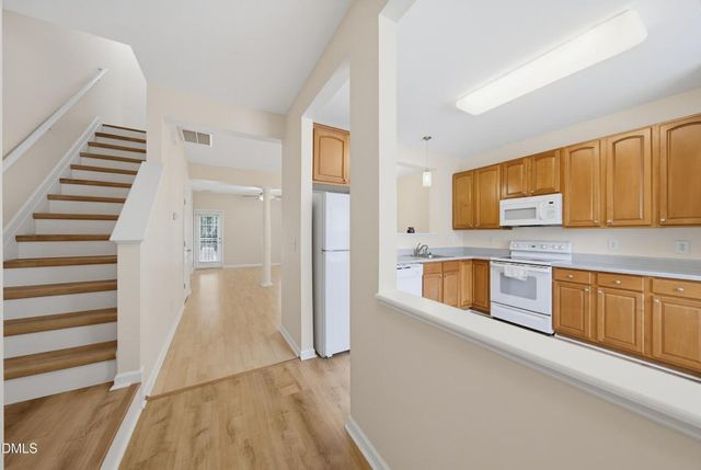 106 Anterbury Drive, Apex, NC 27502