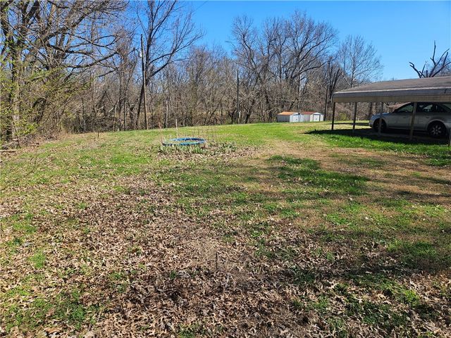 1307 Honeysuckle Street, Lowell, AR 72745