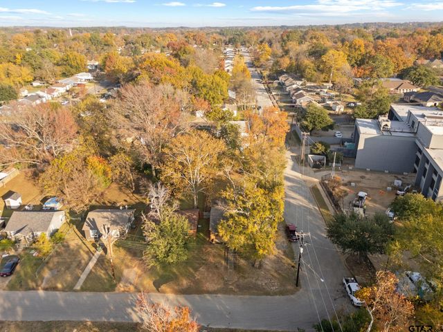 736 Crestway Drive, Tyler, TX 75701