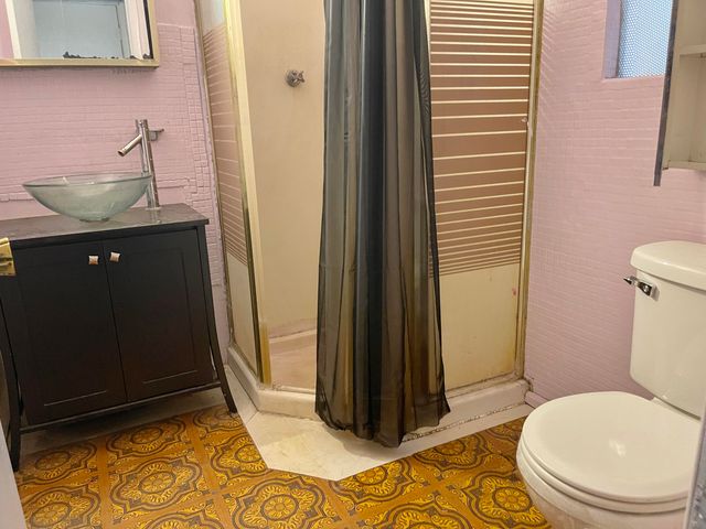 1724 Coe Road SW, Albuquerque, NM 87105