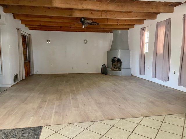 1724 Coe Road SW, Albuquerque, NM 87105