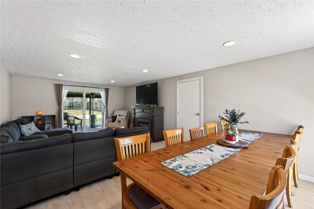 144 Stratmore Street, Park Layne, OH 45344