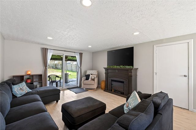 144 Stratmore Street, Park Layne, OH 45344