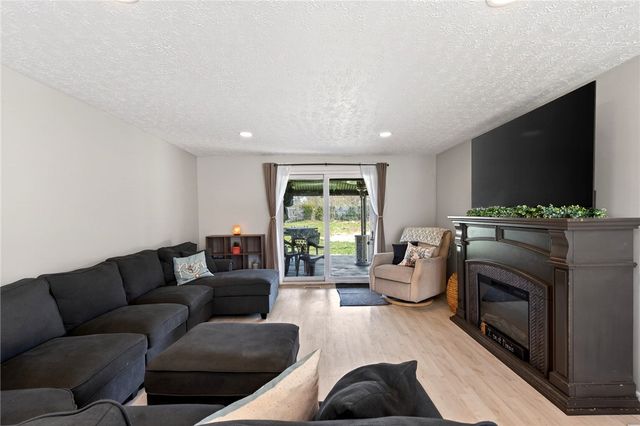 144 Stratmore Street, Park Layne, OH 45344