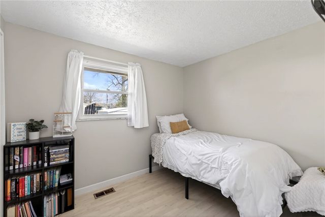 144 Stratmore Street, Park Layne, OH 45344