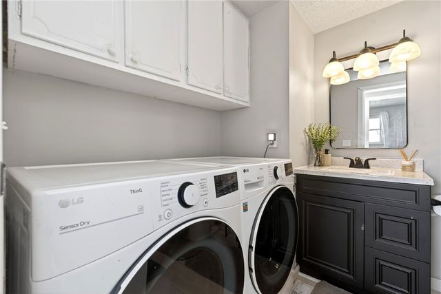 144 Stratmore Street, Park Layne, OH 45344